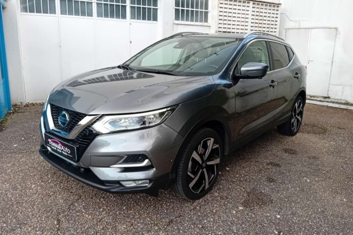 NISSAN QASHQAI 2019