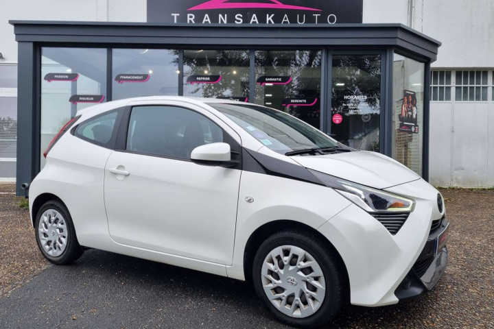 TOYOTA AYGO