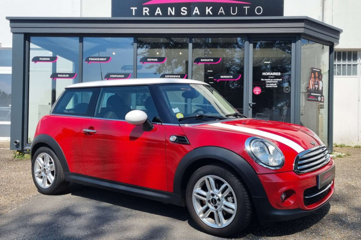 MINI HATCH R56