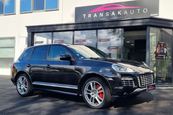 PORSCHE CAYENNE