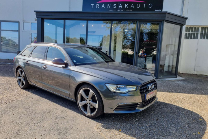 AUDI A6 AVANT