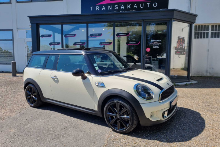 MINI CLUBMAN