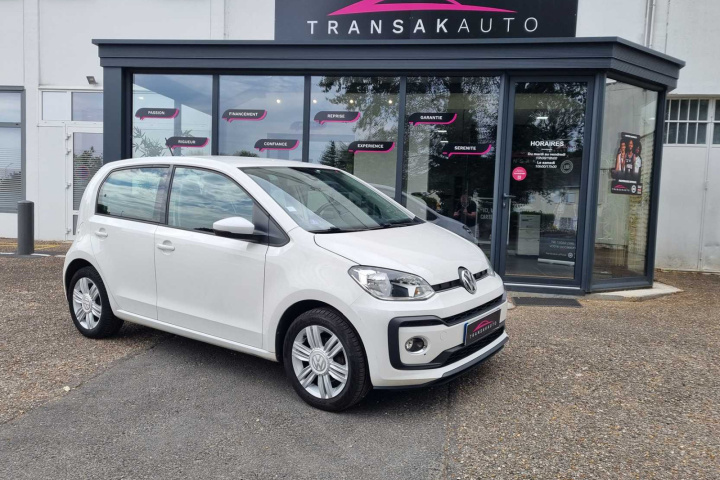 VOLKSWAGEN UP